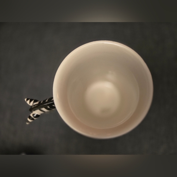 Zebra Sculpted 3D Coffee Mug Hand Painted Stoneware Black & White - Picture 2 of 5